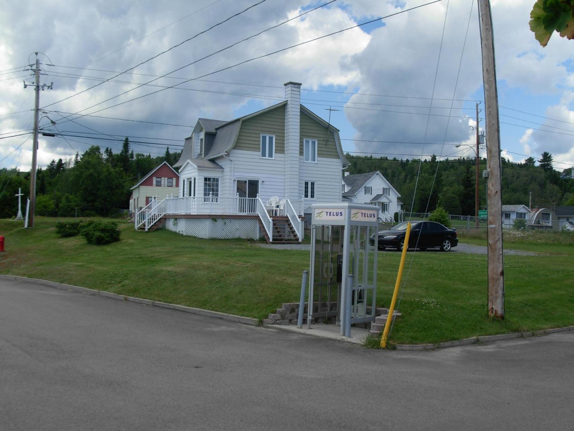Motel Et Chalets Bo-Fleuve Evangeline 세인트시몬 객실 사진