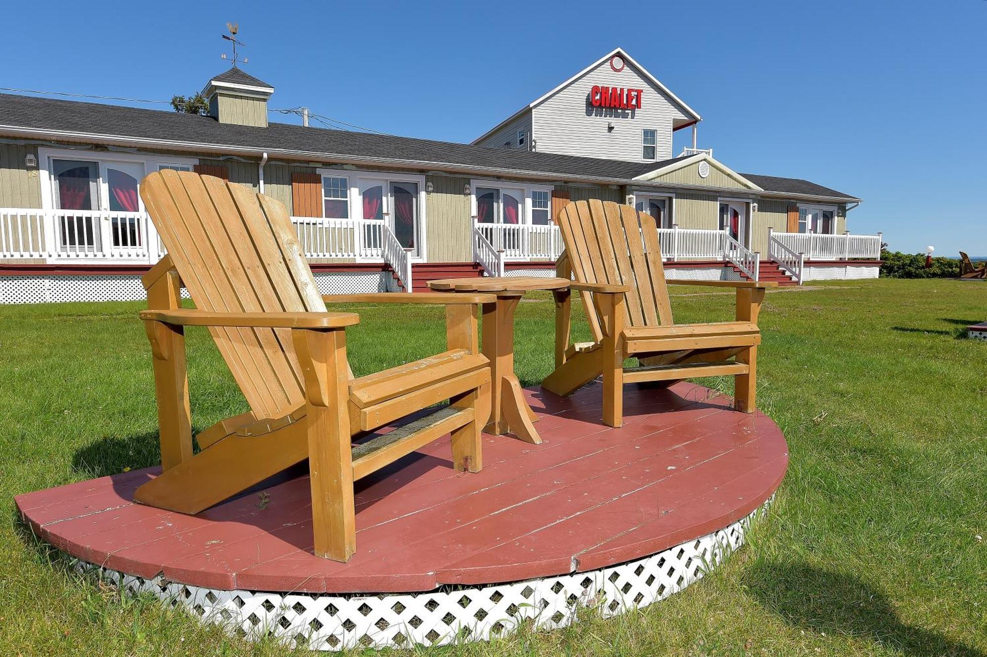 Motel Et Chalets Bo-Fleuve Evangeline 세인트시몬 객실 사진