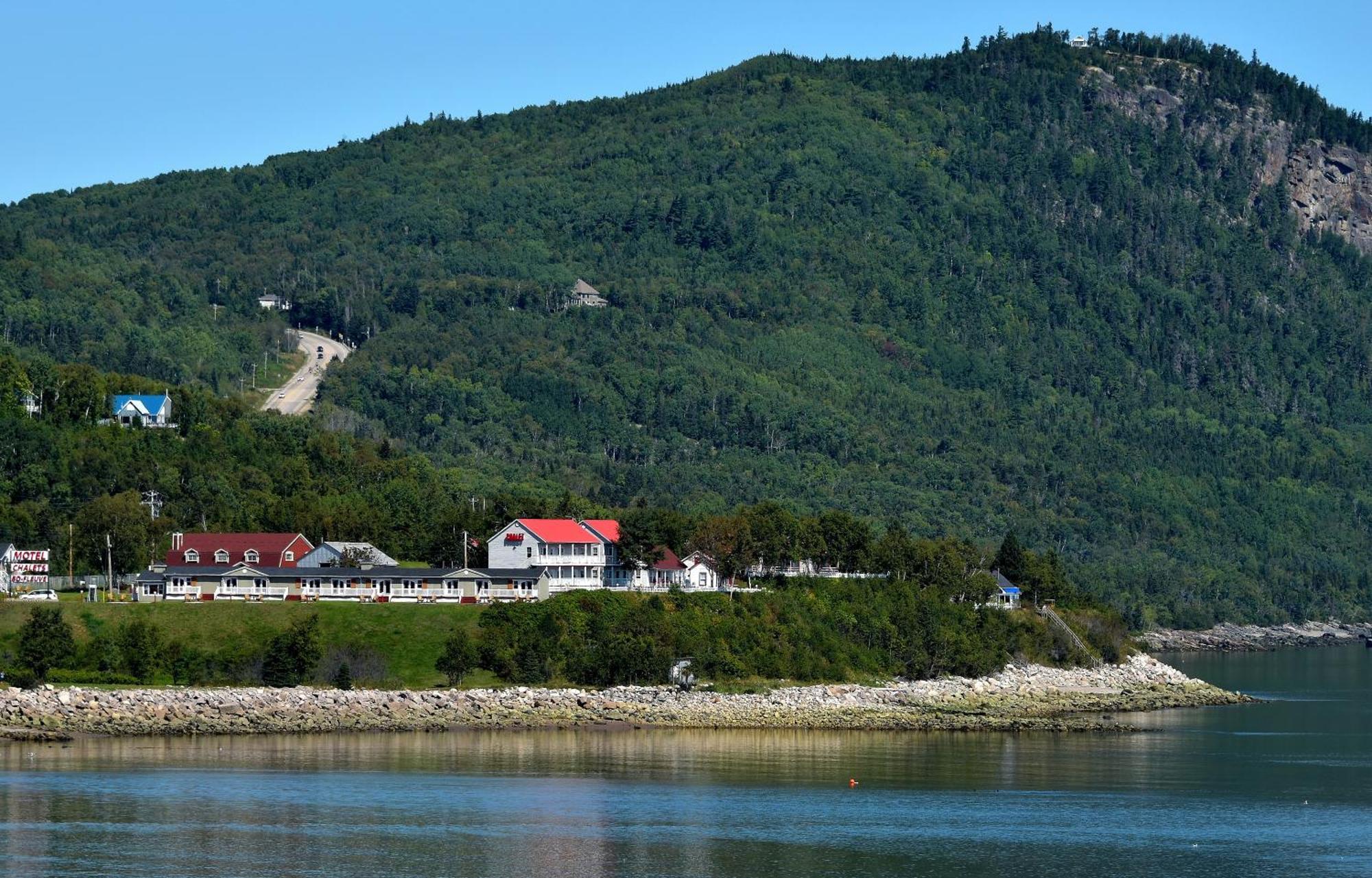 Motel Et Chalets Bo-Fleuve Evangeline 세인트시몬 객실 사진